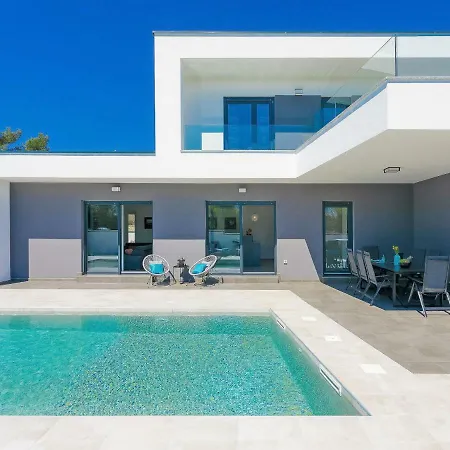 Villa Ella Premantura By Interhome Pula