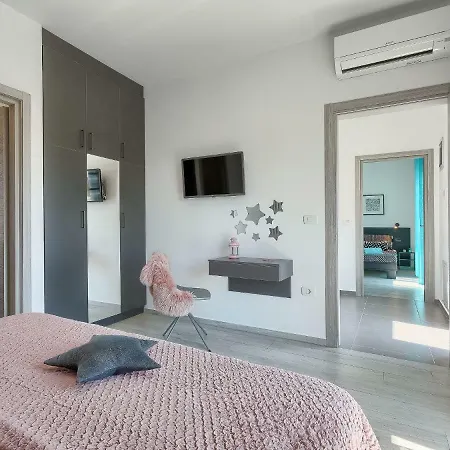 Ella Premantura By Interhome Pula