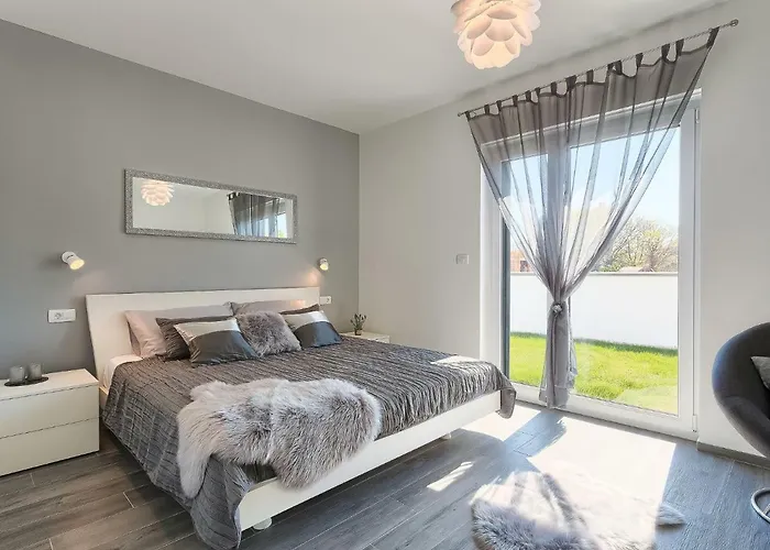 Ella Premantura By Interhome Villa Pula