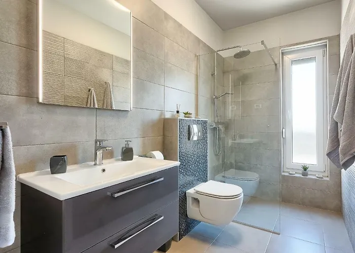 Vila Ella Premantura By Interhome *