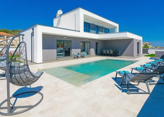 Villa Ella Premantura By Interhome *